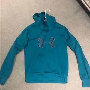 women’s under armour sweatshirt